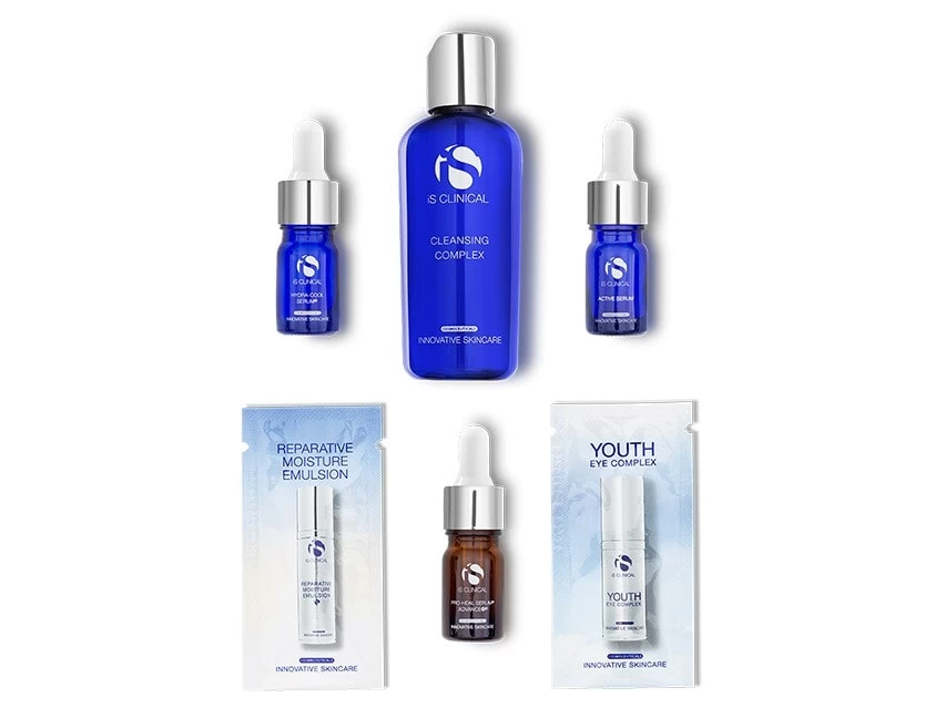 IS CLINICAL The Essentials Experience Kit - Limited Edition 2 IS CLINICAL The Essentials Experience Kit - Limited Edition - Image 2