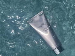 RéVive Skincare Fermitif Hand Renewal Cream Broad Spectrum SPF 15 -Classic Skin Care Product Store rc0lhc01 202302272110297877