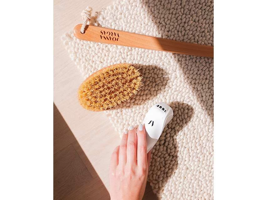 Joanna Vargas Ritual Exfoliating Body Dry Brush 4 Joanna Vargas Ritual Exfoliating Body Dry Brush - Image 4
